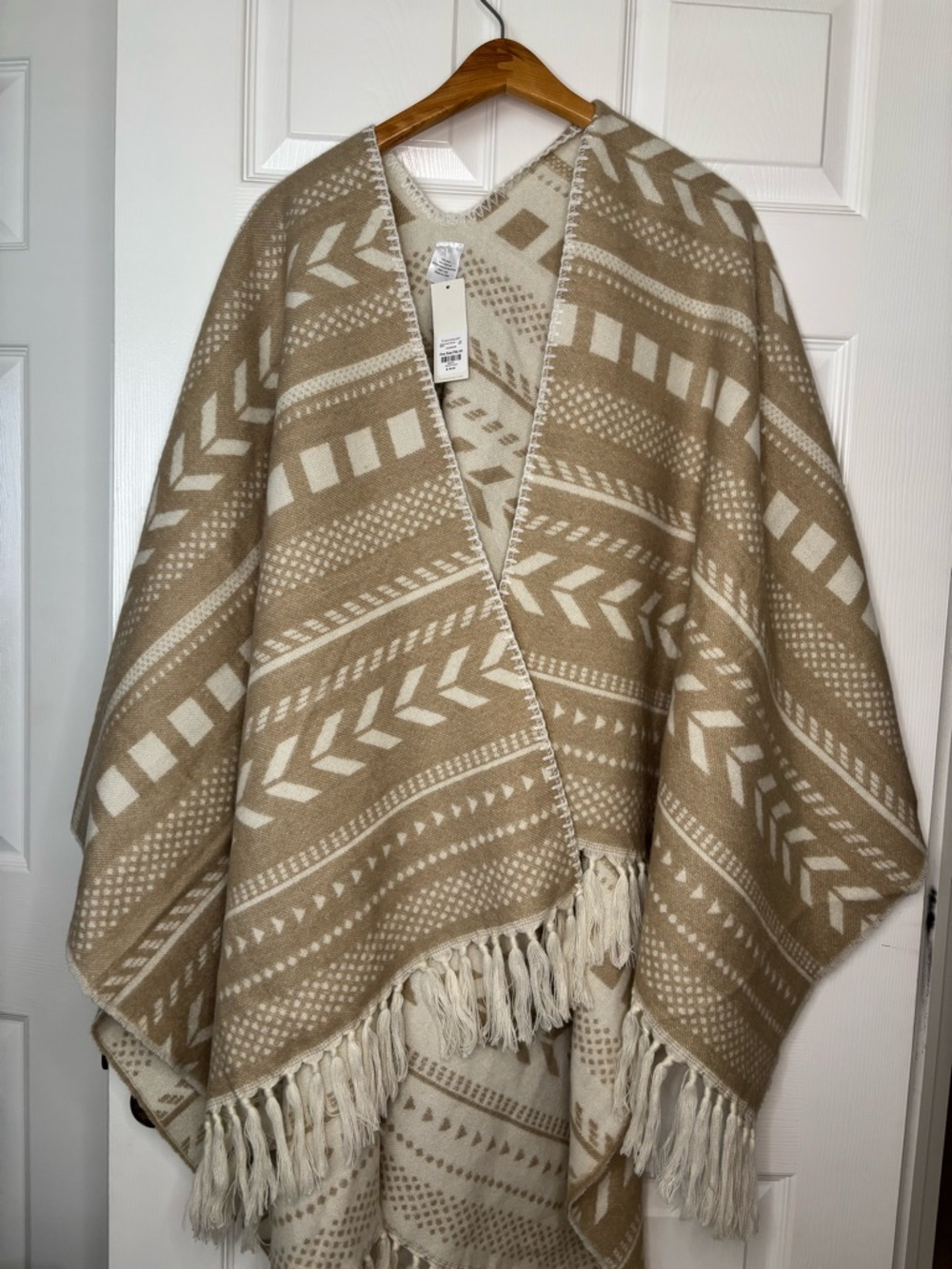 Francesca's Tan and Cream Aztec Fringe Poncho